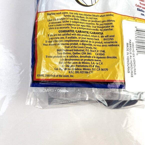 VTG Boys Fruit Of The Loom Briefs 3X 3 Pack Preshrunk Cotton Underwear 2000 Y2K - Picture 6 of 6